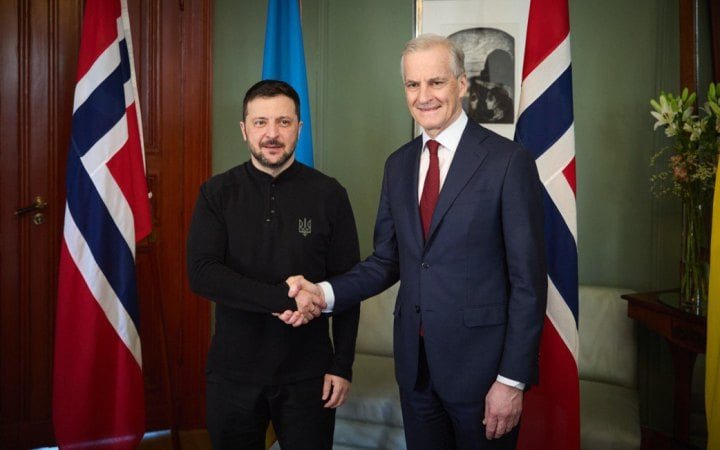 Зеленський обговорив із прем'єром Норвегії посилення ППО та забезпечення F-16