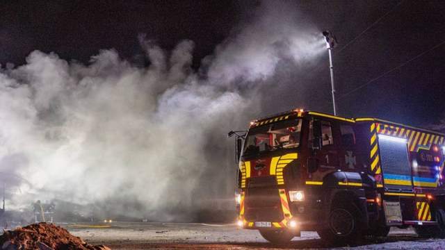 Росія атакувала Хмельниччину: на промисловому об'єкті спалахнула пожежа