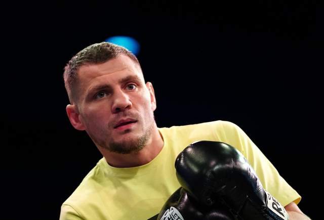 Денис Берінчик програв Ноуксу одноголосним рішенням суддів