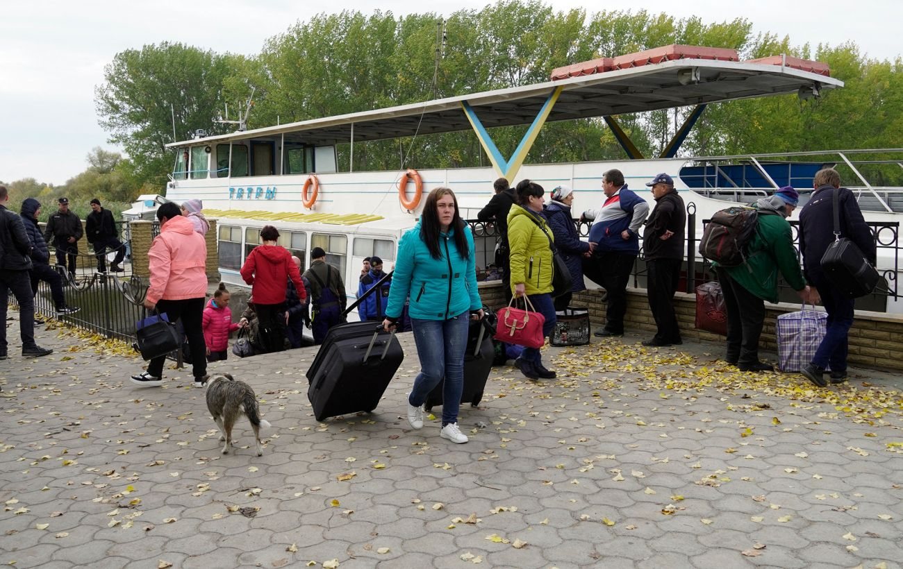 Евакуйовані з окупованих Олешків перетнули кордон на Чернігівщині