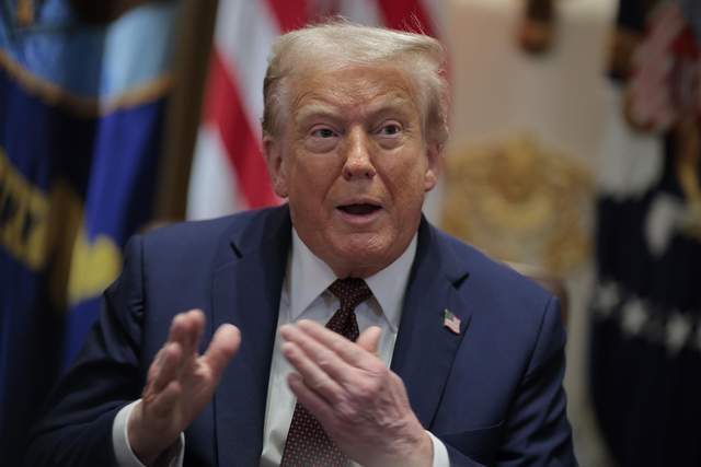 Трамп готовий послабити санкції проти Ірану в обмін на ядерні поступки, але потім спростував це