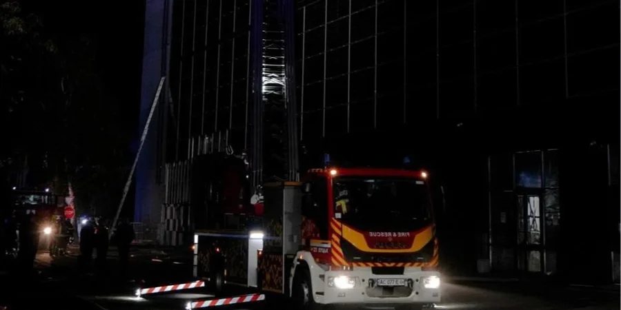 Російський дрон атакував Луцьк: у розважальному центрі «Адреналін Сіті» спалахнула пожежа