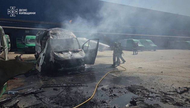 У Броварах через атаку російських дронів загинула людина, шестеро поранені