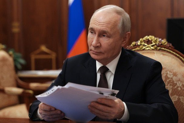 Путін після саміту ШОС погрожував Україні та назвав переговори замороженими