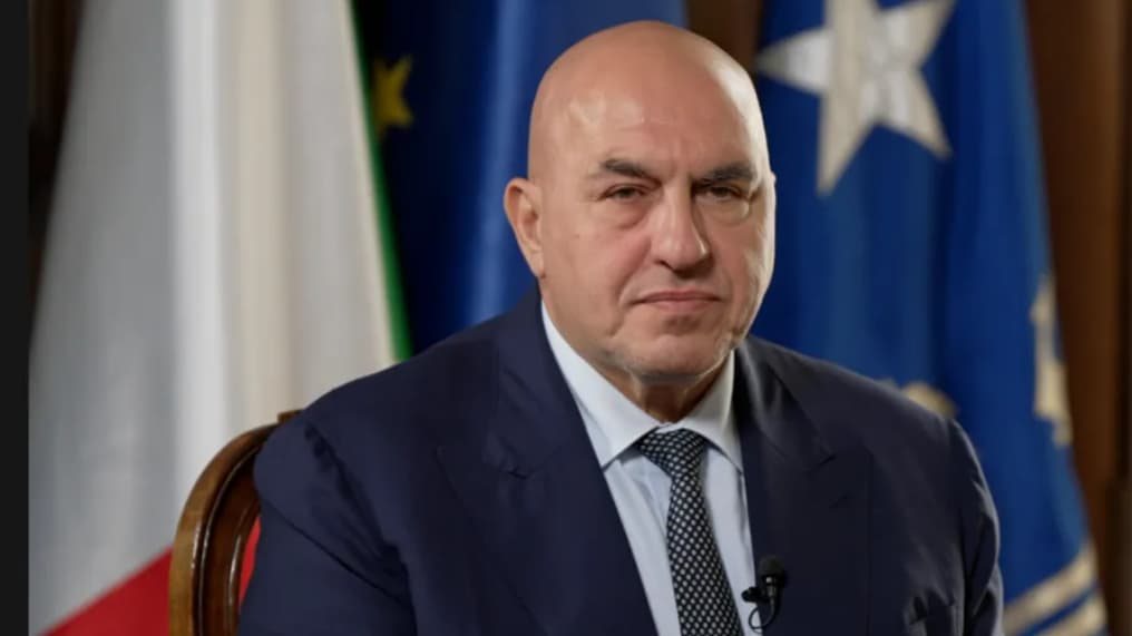 Міністр оборони Італії назвав обмеження допомоги Україні з боку США серйозною помилкою