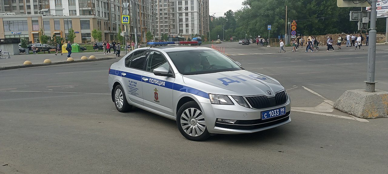 У Москві сім’я школяра оскаржує жорстке затримання через помилкову схожість
