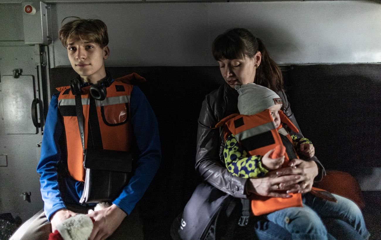 На Донеччині розширили примусову евакуацію родин з дітьми ще у двох громадах
