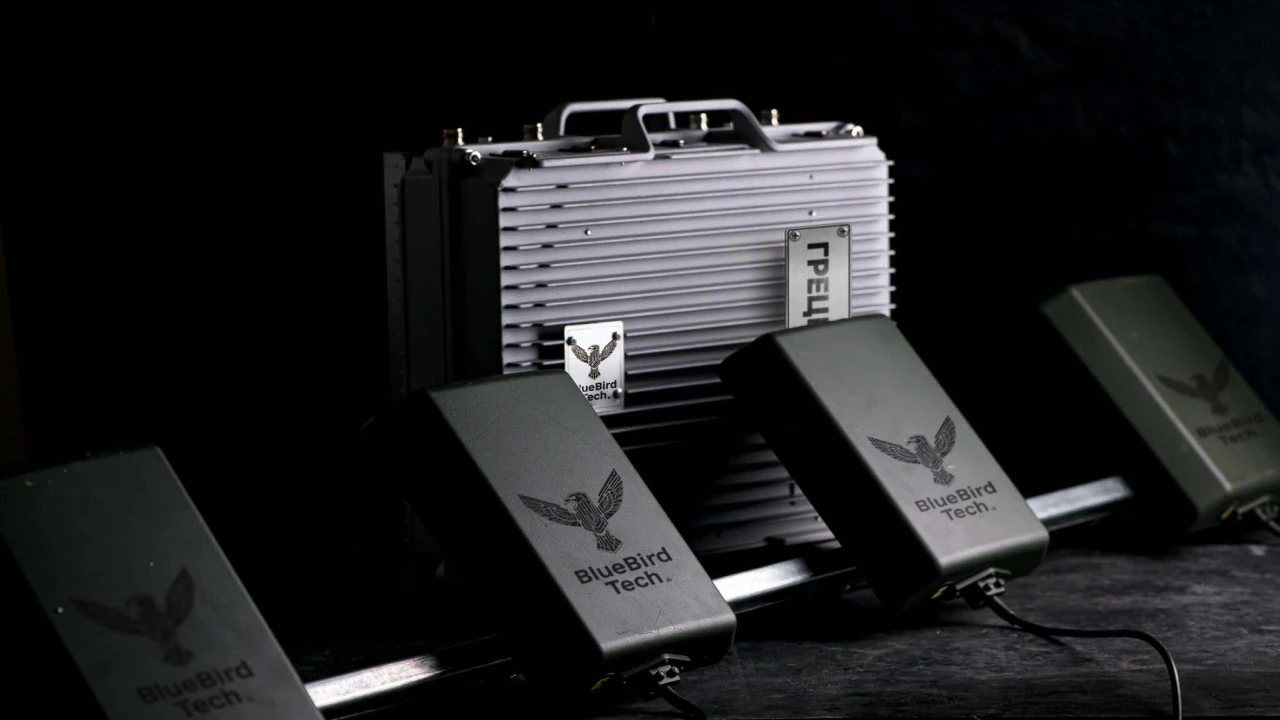 BlueBird Tech запускає оренду РЕБ-систем «Грець»
