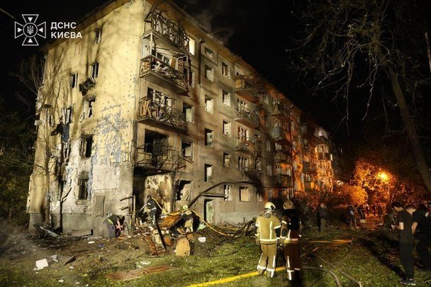 Після удару РФ по Києву загинуло дев’ять людей, Сибіга закликав посилити ППО