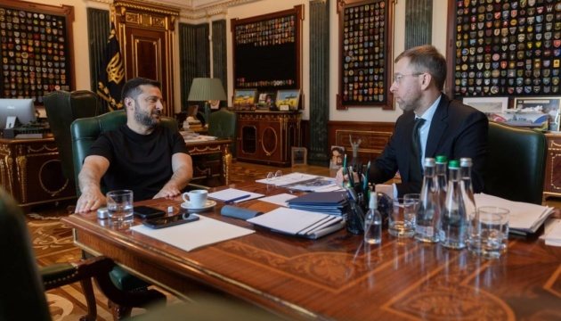 Зеленський назвав три ключові пріоритети дипломатичної роботи України