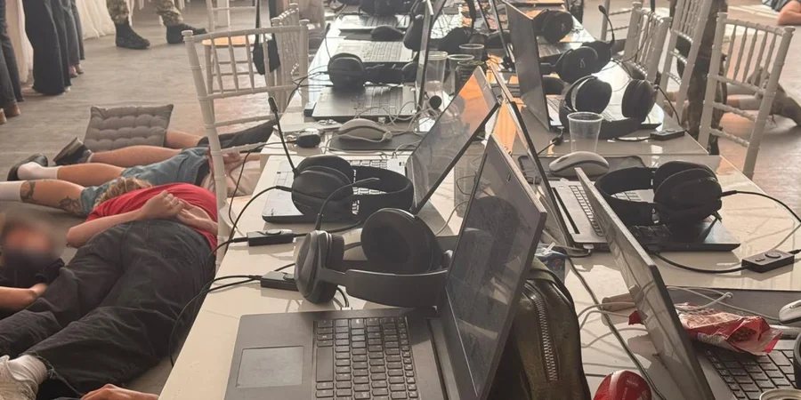 В Україні запрацював закон про покарання за шахрайські кол-центри