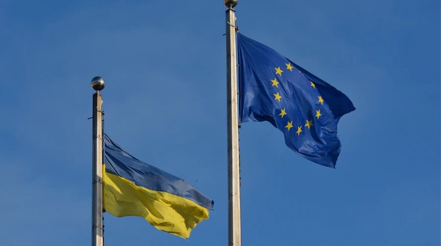 ЄС продовжив тимчасовий захист для українців до 2028 року та посилив вимоги для військовозобов'язаних