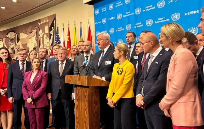 50 країн та ЄС закликали Росію до припинення вогню, США не підписали заяву