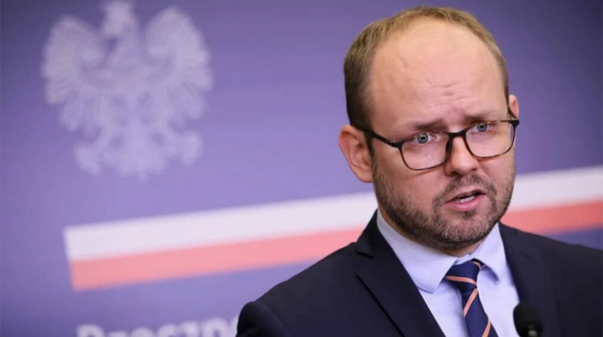 У команди Навроцького звинуватили уряд Туска у спекуляціях на темі російської загрози