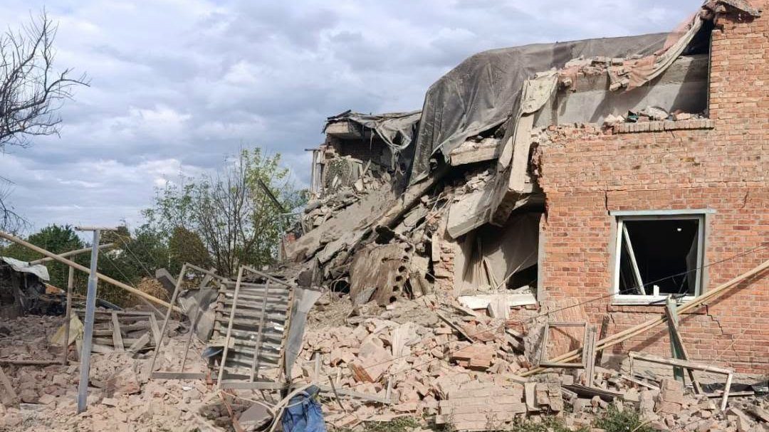 На Харківщині через атаку FPV-дрона загинув водій, ще четверо постраждали від ракетного удару
