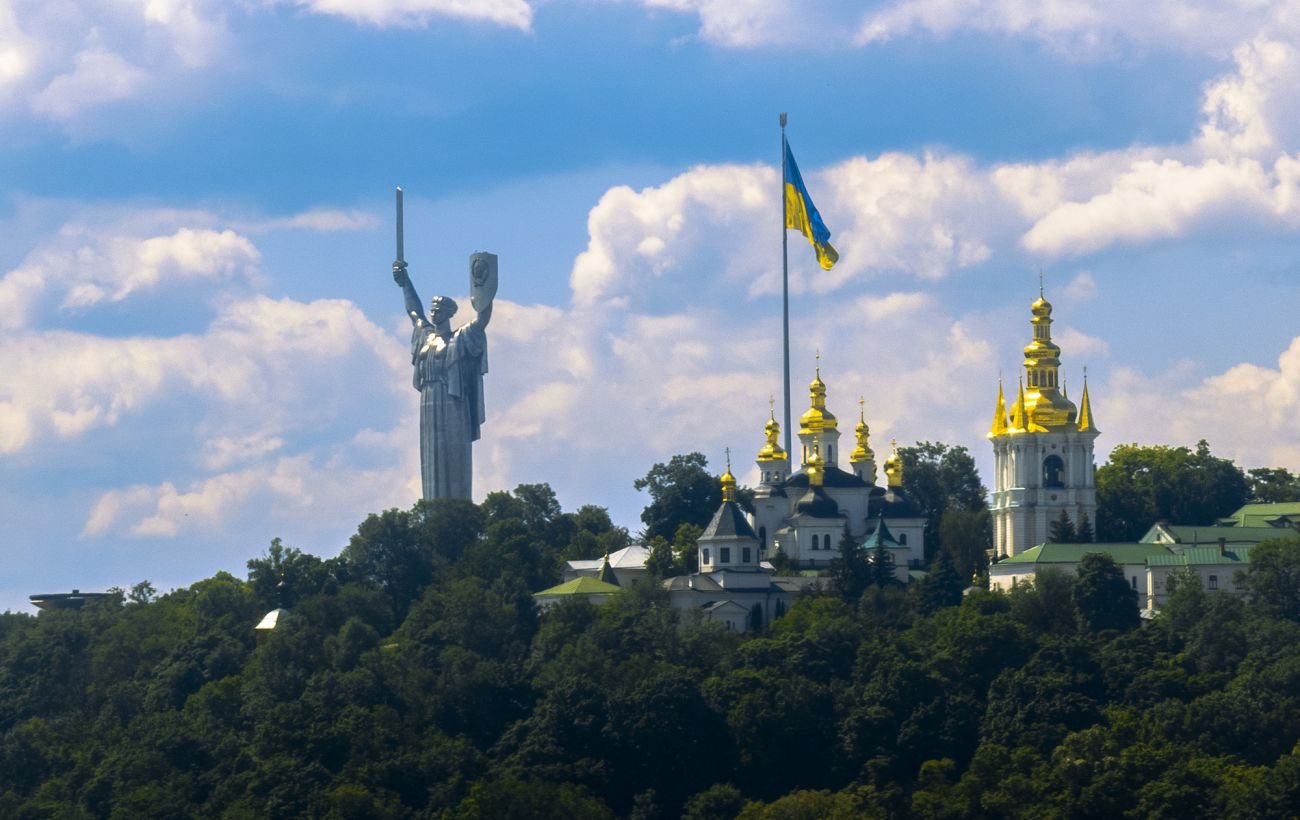 «Ми покоління відкладеної війни»: відомі українці про нове значення Дня Незалежності