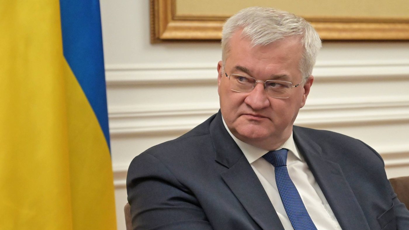 Сибіга: зустріч РФ, Китаю та США лише підживить манію величі Путіна