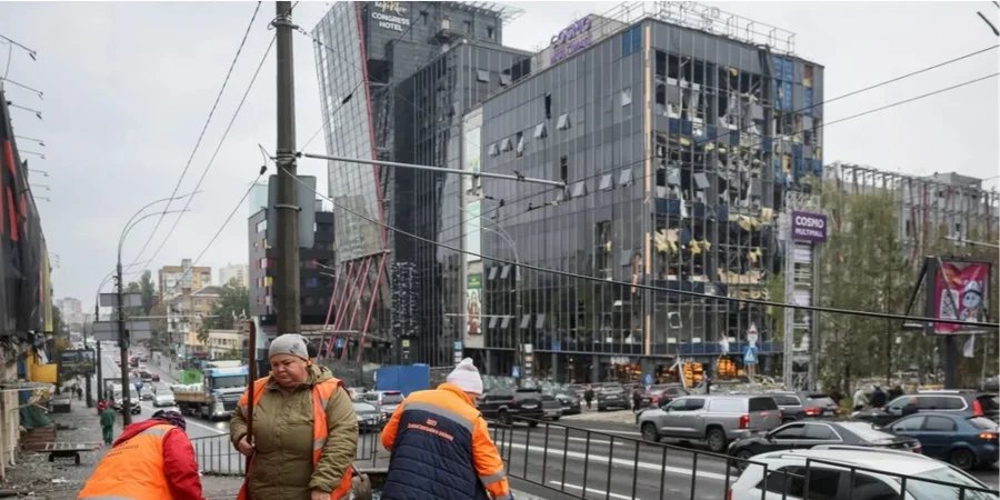ТРЦ Cosmo Multimall у Києві частково відновив роботу після нічної атаки