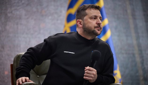 Зеленський: пакети амуніції для F-16 вже прямують в Україну