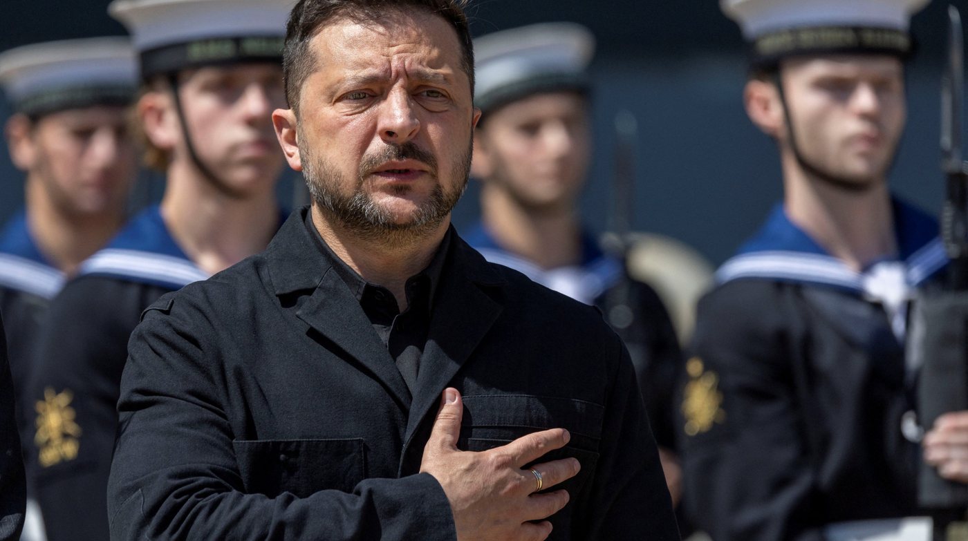 Зеленський: Крим поки не на порядку денному мирних переговорів